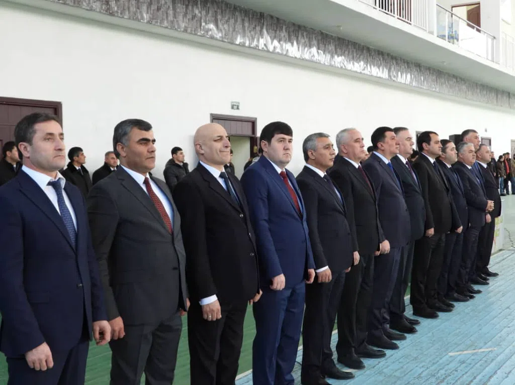 ВМКБ. Мусобиқаи варзишӣ бахшида ба “Рӯзи Модар”