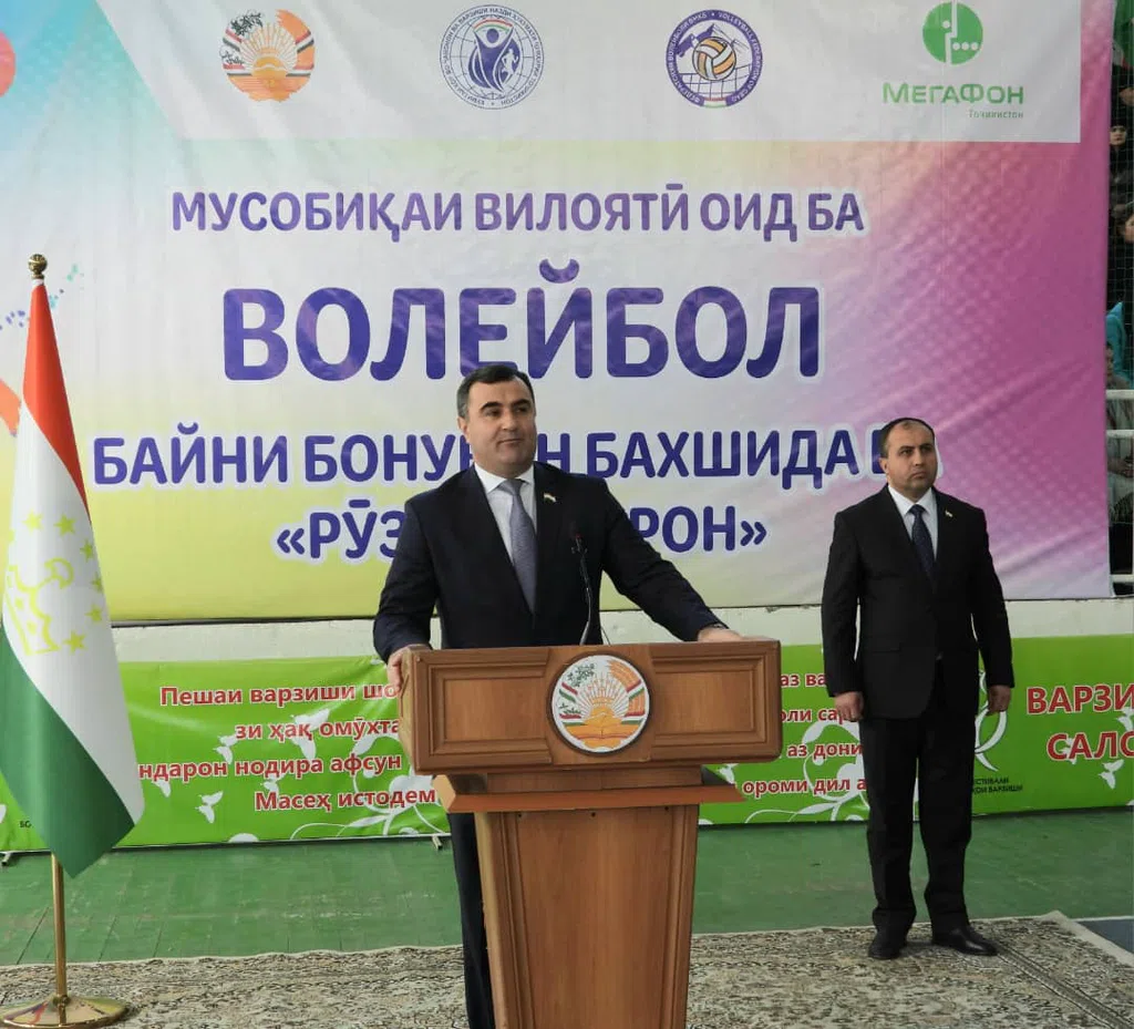 ВМКБ. Мусобиқаи варзишӣ бахшида ба “Рӯзи Модар”
