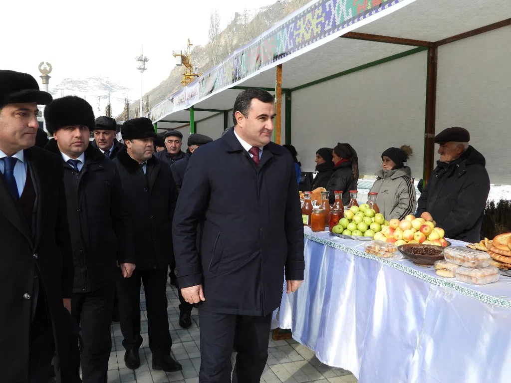 ТАҶЛИЛИ ҶАШНИ САДА ДАР ВМКБ