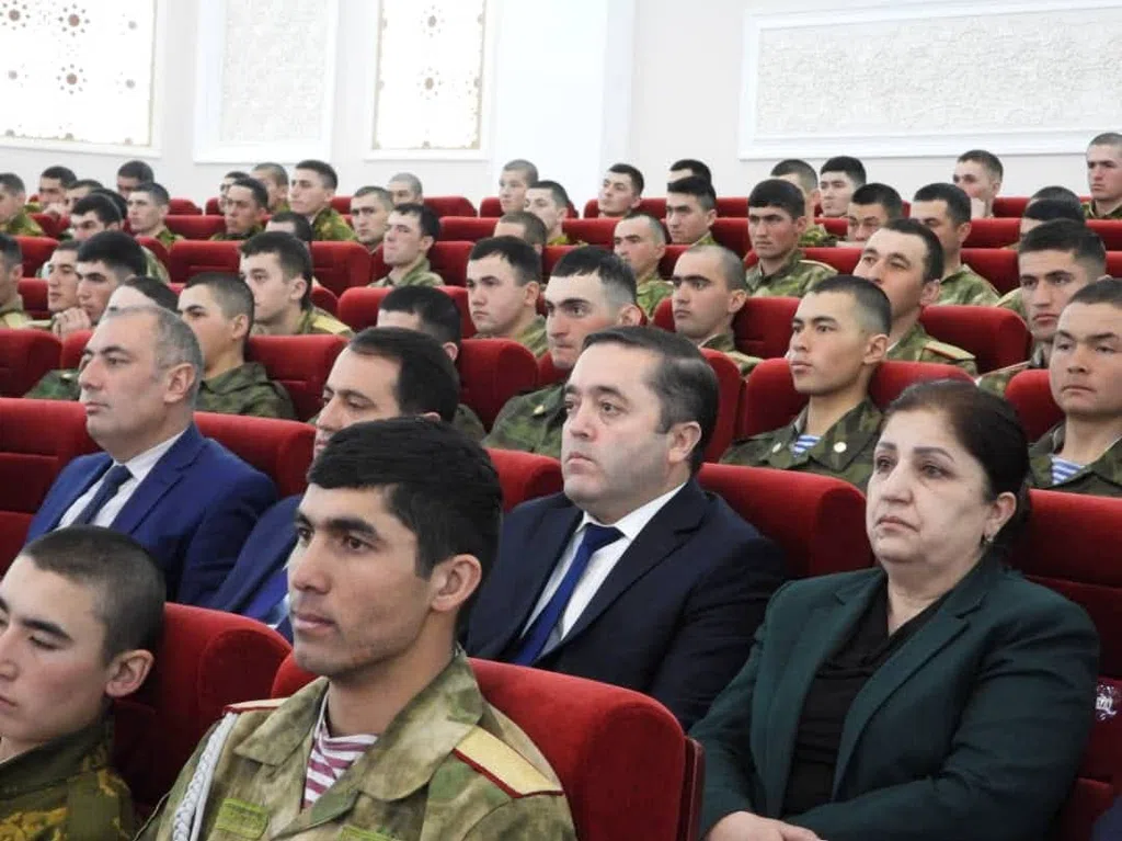 ВМКБ. Таҷлил аз 32–умин солгарди таъсисёбии Қувваҳои Мусаллаҳи Ҷумҳурии Тоҷикистон