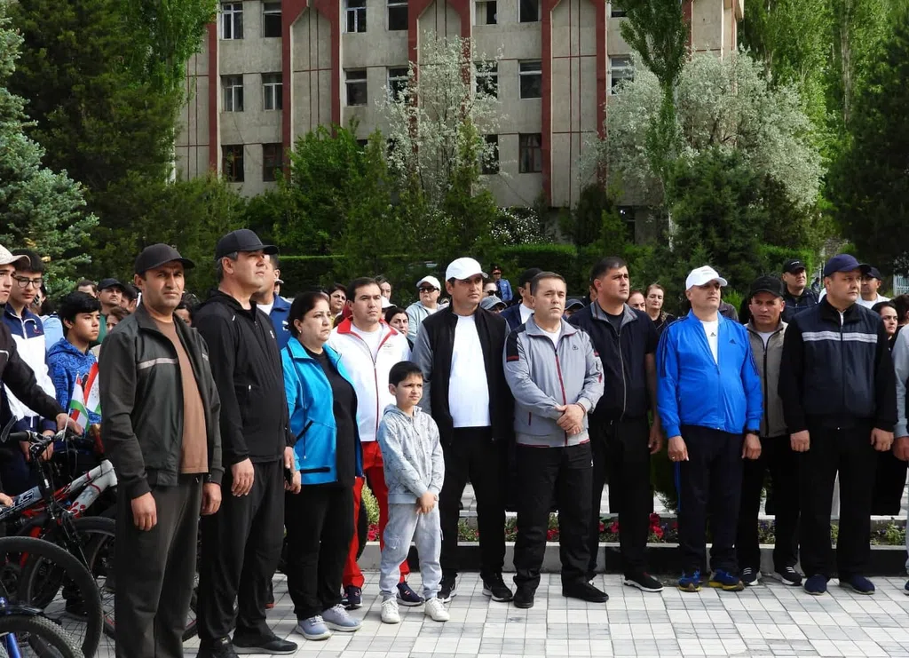 ВМКБ. ДАВИ МИЛЛӢ ВА МАРАФОНИ ВЕЛОСИПЕДРОНӢ