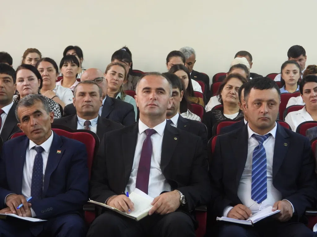 ВМКБ. Дастовардҳо дар ҳамаи соҳаҳо назаррасанд