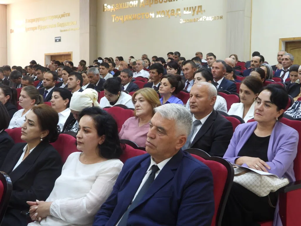 ВМКБ. Дастовардҳо дар ҳамаи соҳаҳо назаррасанд