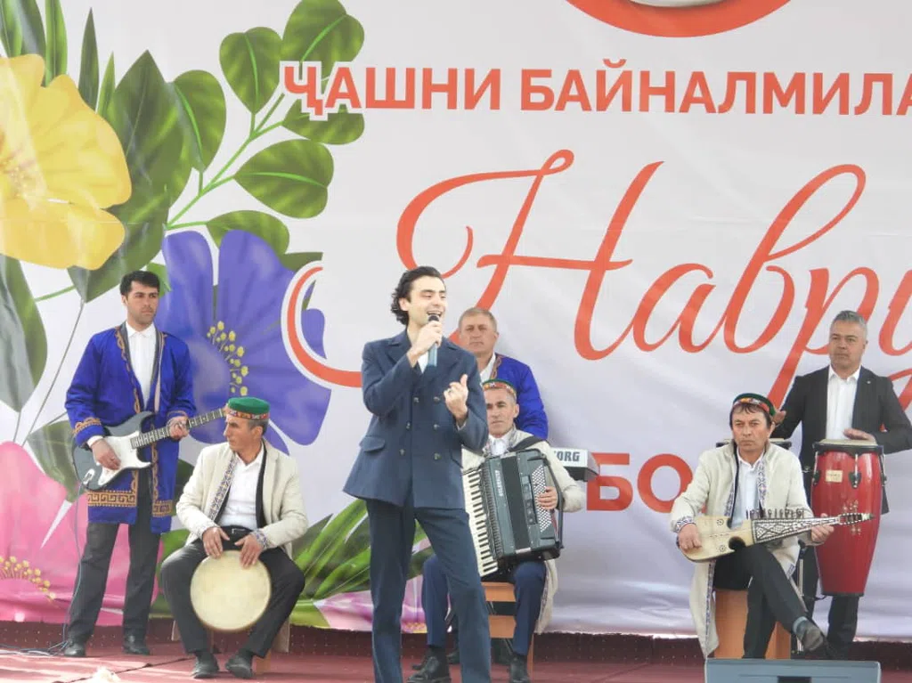 ТАРРАНУМИ НАВРӮЗИ ОЛАМАФРӮЗ ДАР МАРКАЗИ ВИЛОЯТИ МУХТОРИ КӮҲИСТОНИ БАДАХШОН