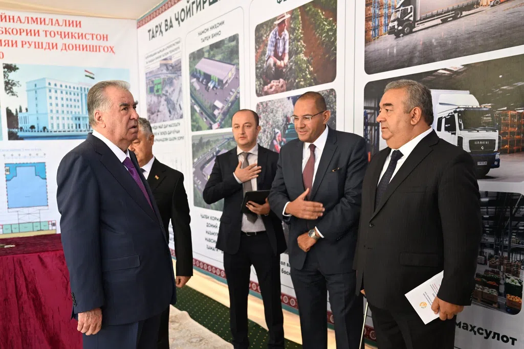 Муаррифии лоиҳаи сохтмони Маркази агрологистикӣ дар шаҳри Хоруғ