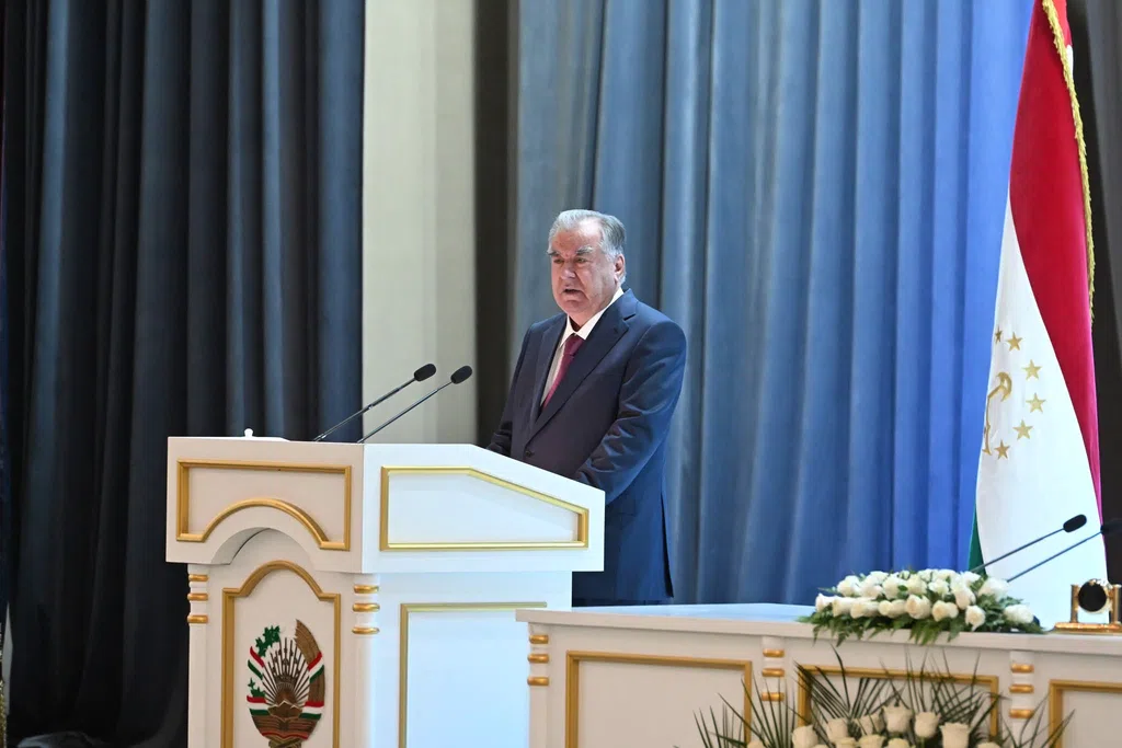 Мулоқот бо роҳбарону фаъолони Вилояти Мухтори Кӯҳистони Бадахшон