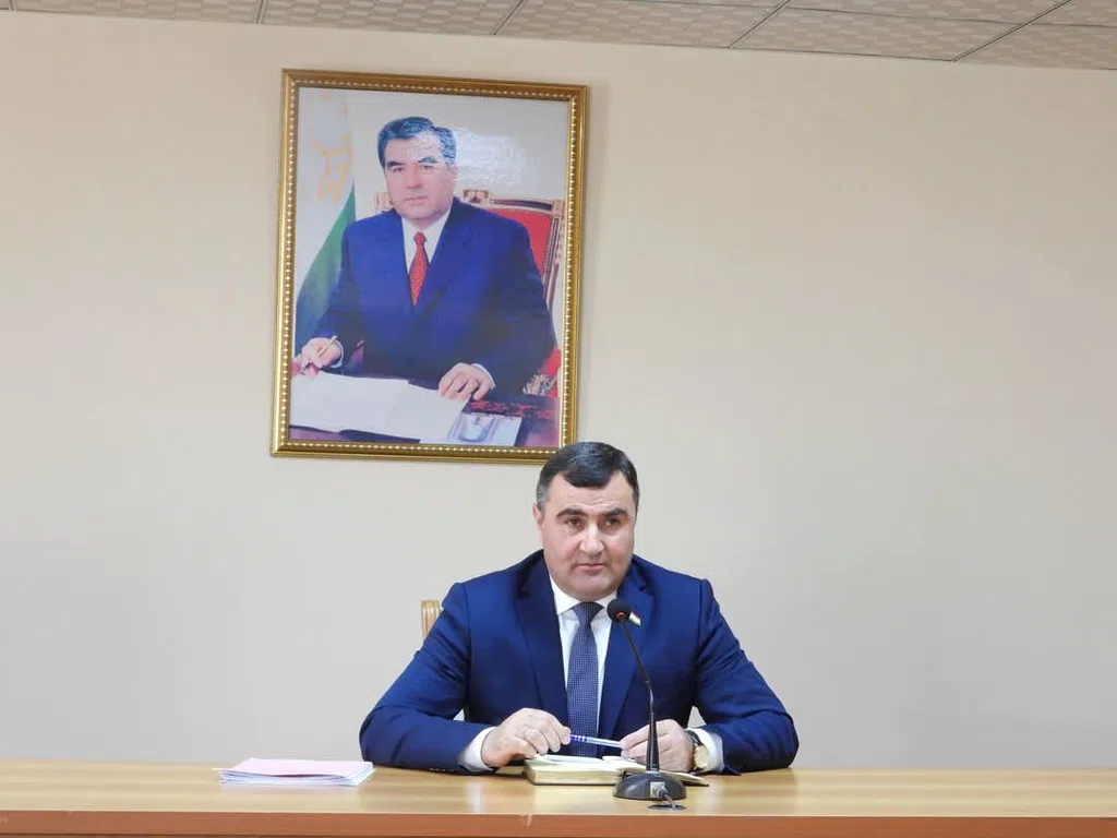 ҶАЛАСАИ НАЗОРАТИИ НАЗДИ РАИСИ ВИЛОЯТИ МУХТОРИ КӮҲИСТОНИ БАДАХШОН