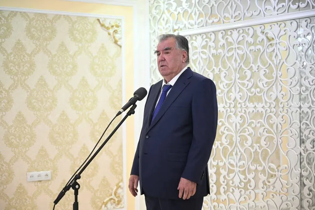 Мулоқот бо ятимон ва кӯдакон имконияташон маҳдуд дар ноҳияи Дарвоз 25.06.2025