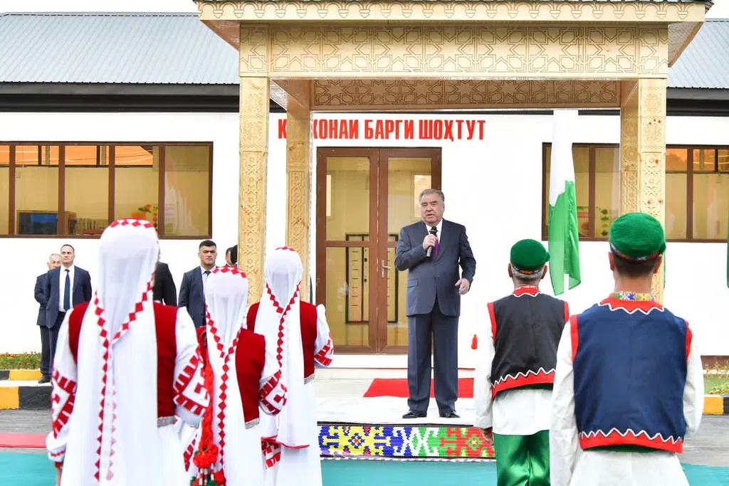 Оғози сафари корӣ дар ноҳияи Шуғнон