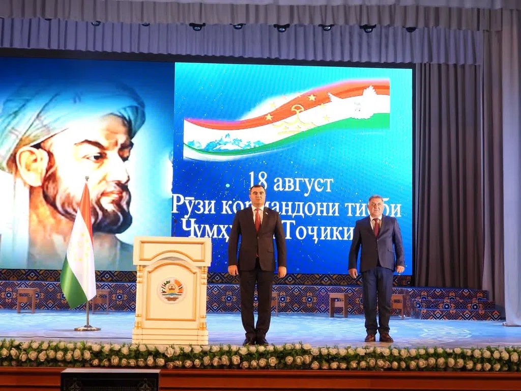 ВМКБ. Таҷлили Рӯзи табибон хотирмон буд.