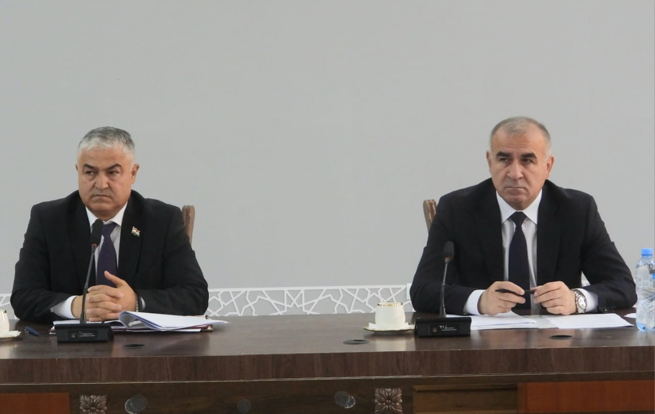 ВМКБ. Дастовардҳо дар ҳамаи соҳаҳо назаррасанд