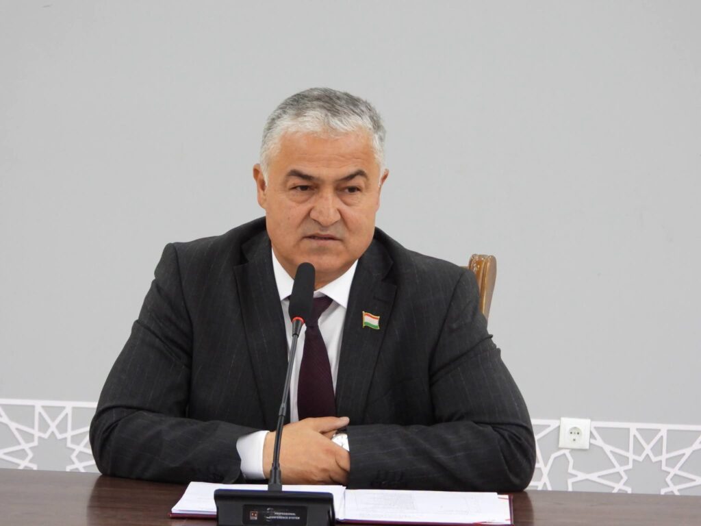 Оилаҳое, ки аз офати табии зарар диданд, зери таваҷҷӯҳи ҳамешагии Ҳукумати Ҷумҳурии Тоҷикистон қарор доранд