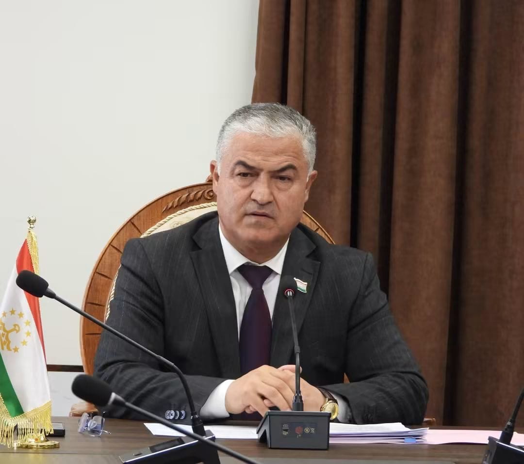 Ҷаласаи маҷозӣ бо раисони шаҳру ноҳияҳои вилоят баргузор гардид
